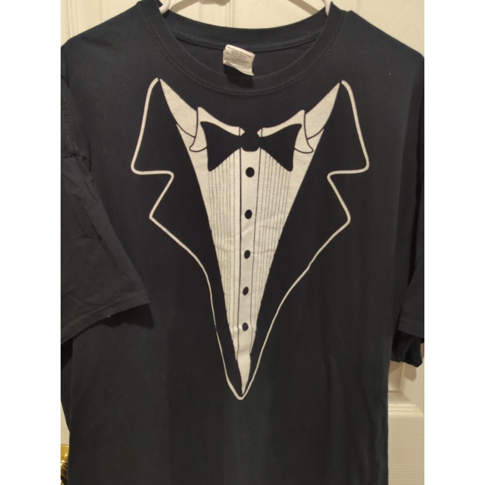 Gildan Tuxedo T-Shirt Black 2XL‎ Novelty Funny  100% heavy cotton - Picture 2 of 5